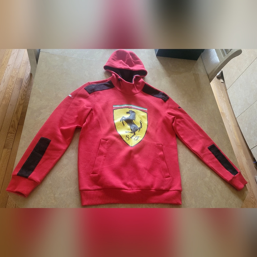 Puma X Ferarri Shield Logo Hoodie | Size Small